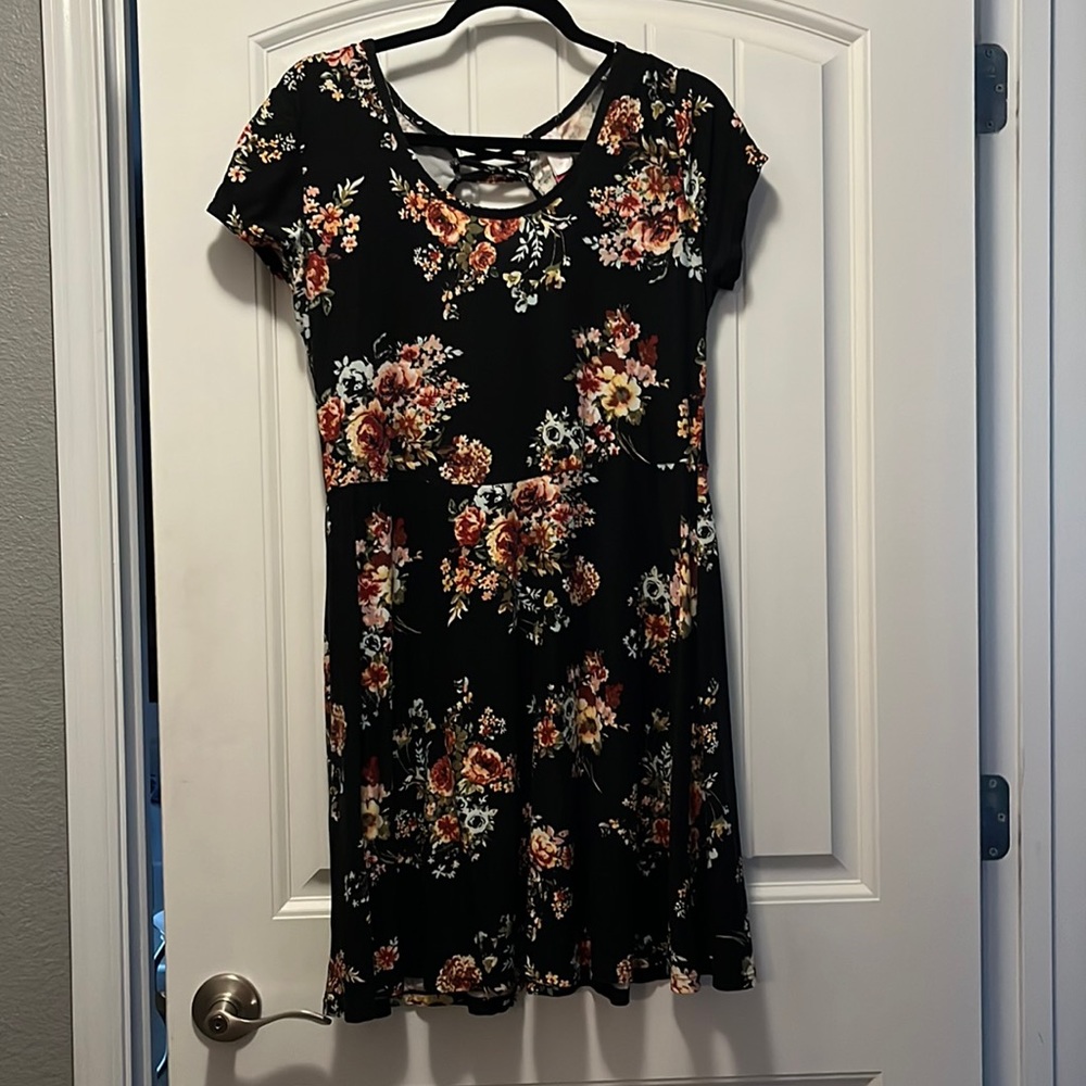 Black floral women’s skater dress with keyhole back